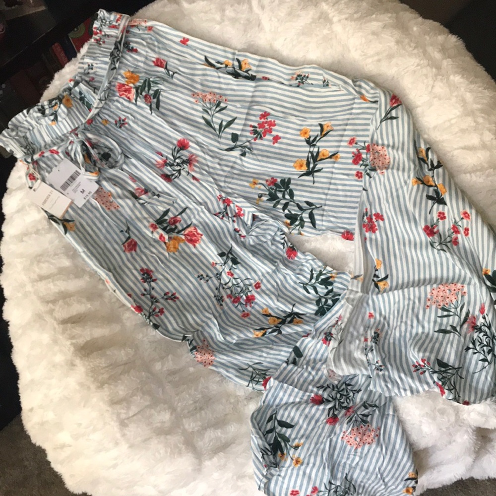 Forever 21 long woven pants with belt